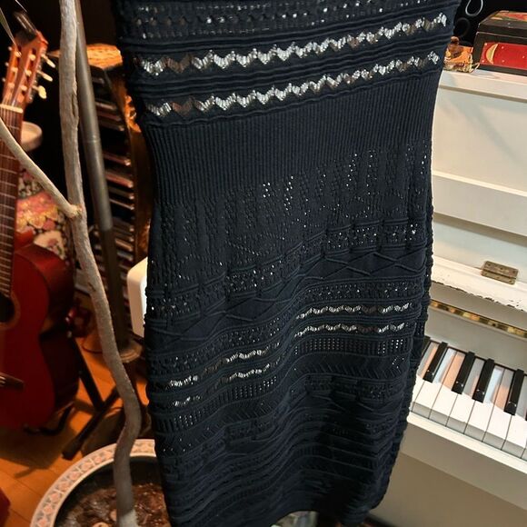 John + Jenn Black Textured Midi Dress Small - Picture 12 of 16